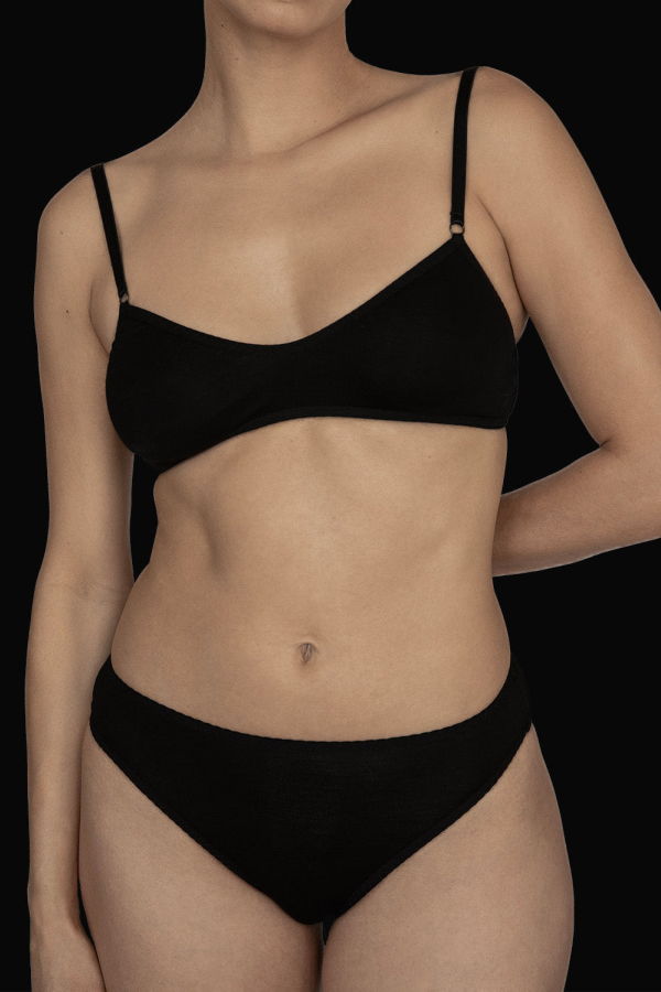 KYE Intimates Recline Bra - Black