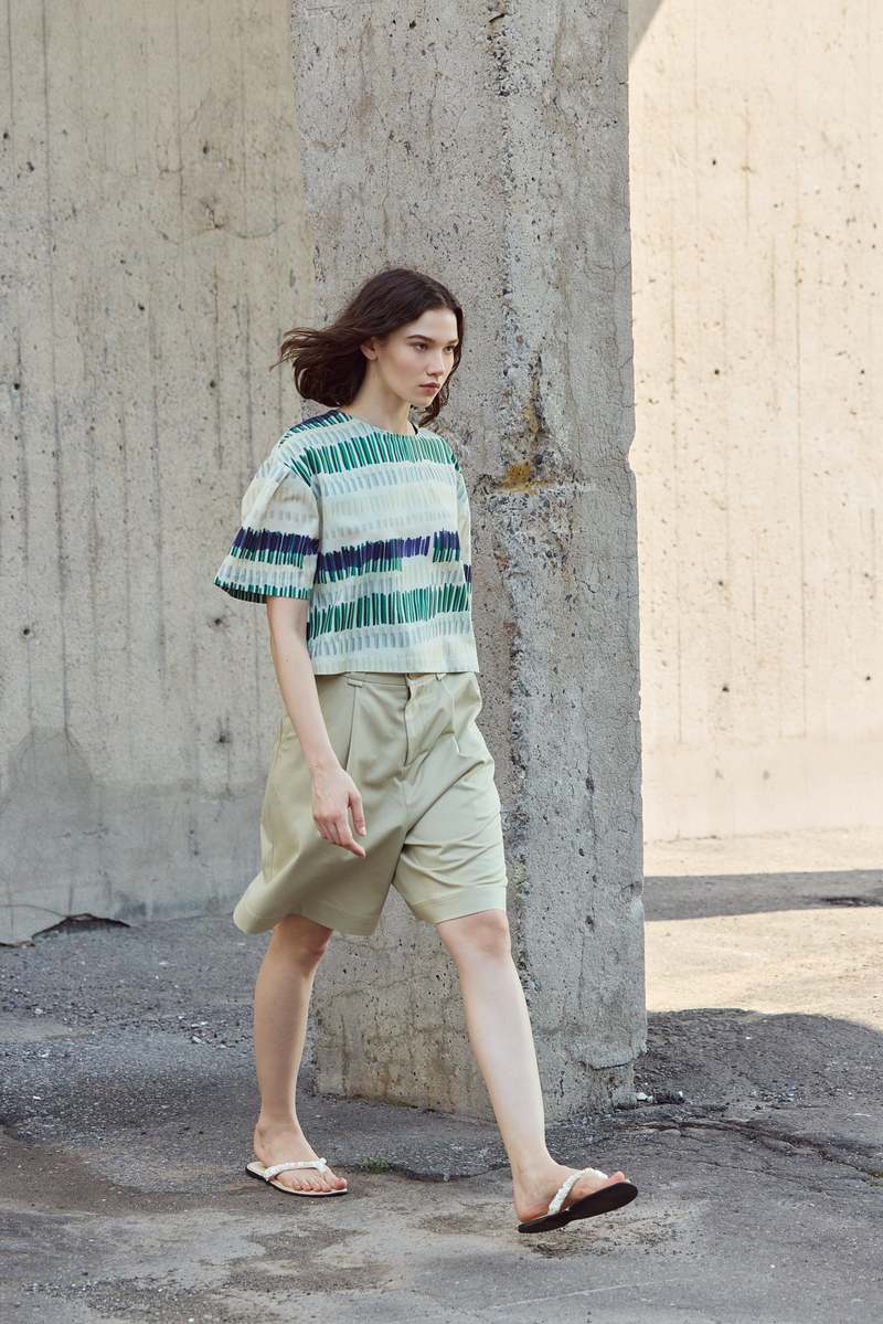 Eve Gravel Brooke Top