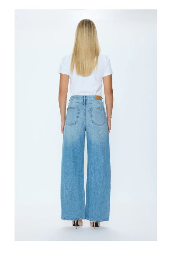 Pistola Sydney Jean in Hazy Jeans - Blue