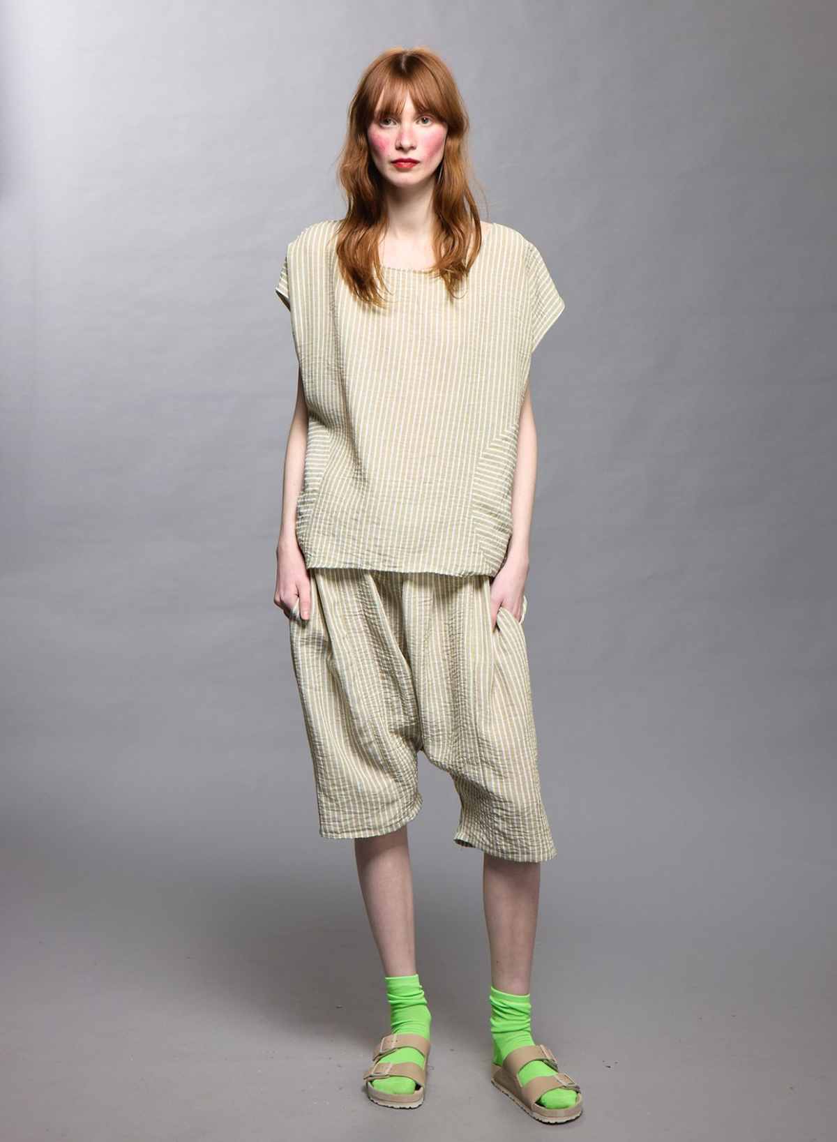 Meg Circle Pocket Top - Image 2 of 5