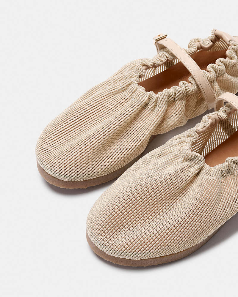Naguisa Leonora Natural Mesh Flat Shoes
