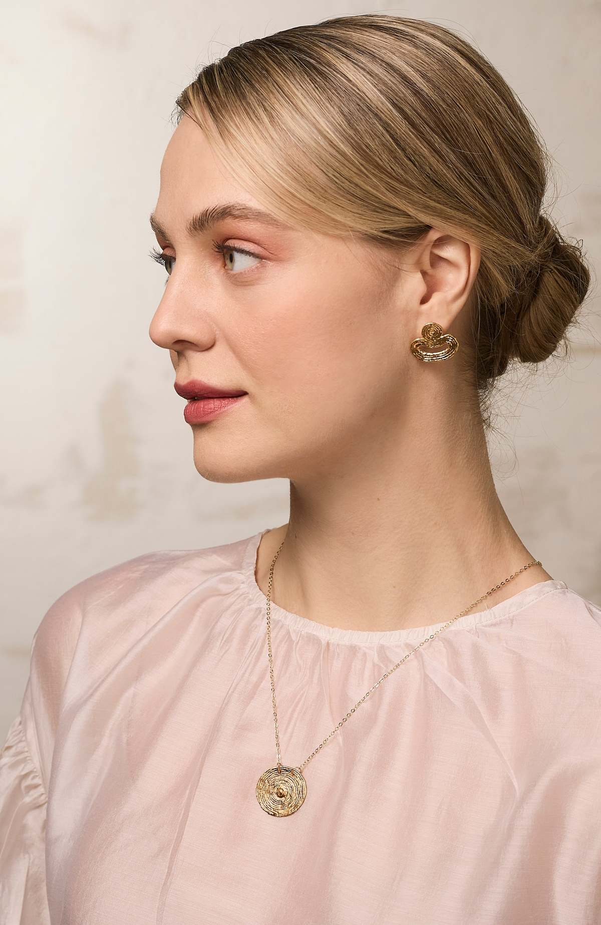 COG Sol Necklace - Image 2 of 2