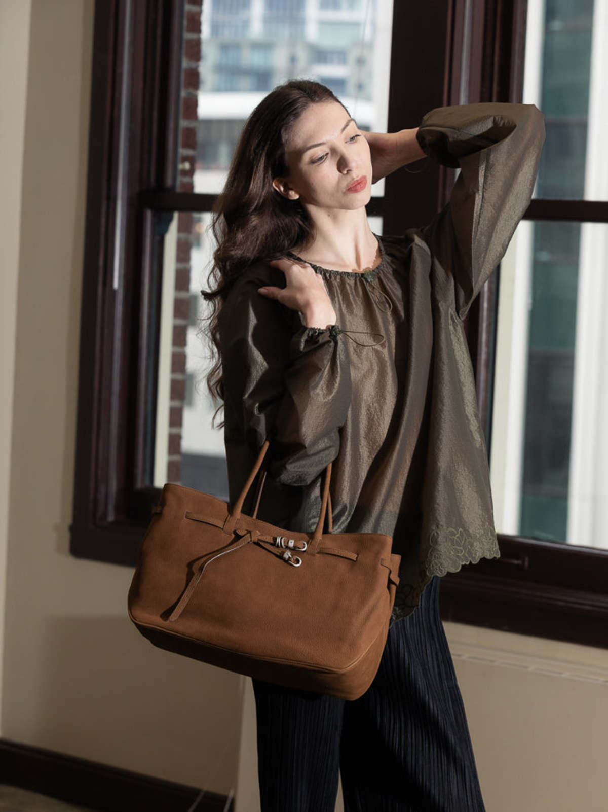 Marge Sherwood Grandma Used Bag Large Bag - Chestnut Nubuck - Image 1 of 8