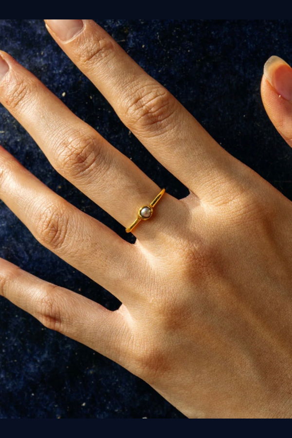 Meg Carina Hardy Pearl Solo Ring