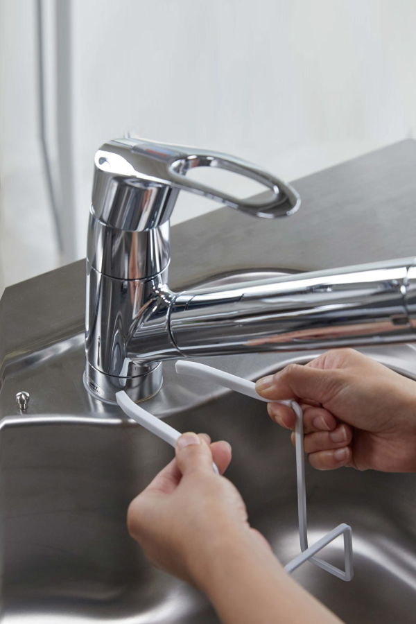 Yamazaki Home Faucet-Hanging Sponge Holder - Steel