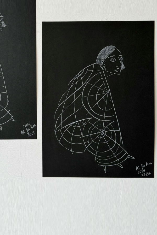 K M by L A N G E Web Whisperer Part 2 – Series 23/36 Art Print