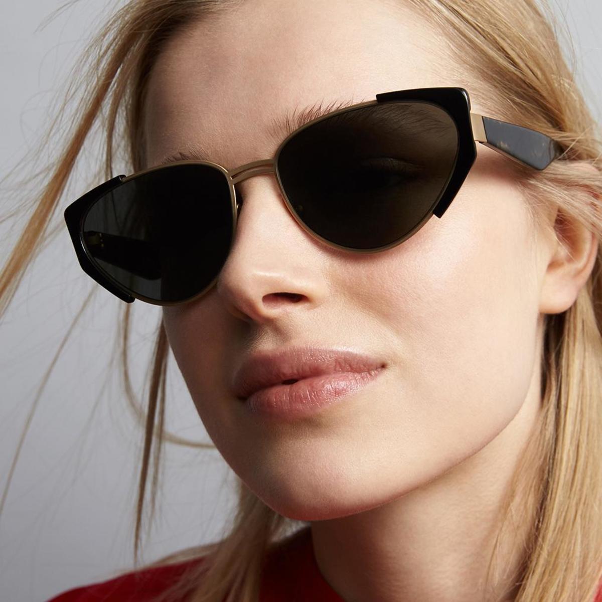 Zanzan Gala Sunglasses - Black | Garmentory display picture 1