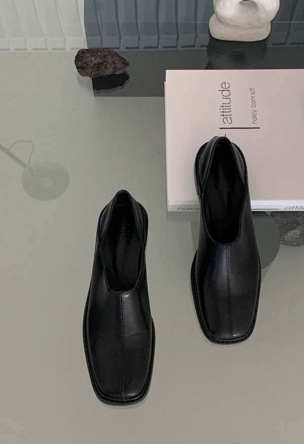 The NKC Store Indy Mule