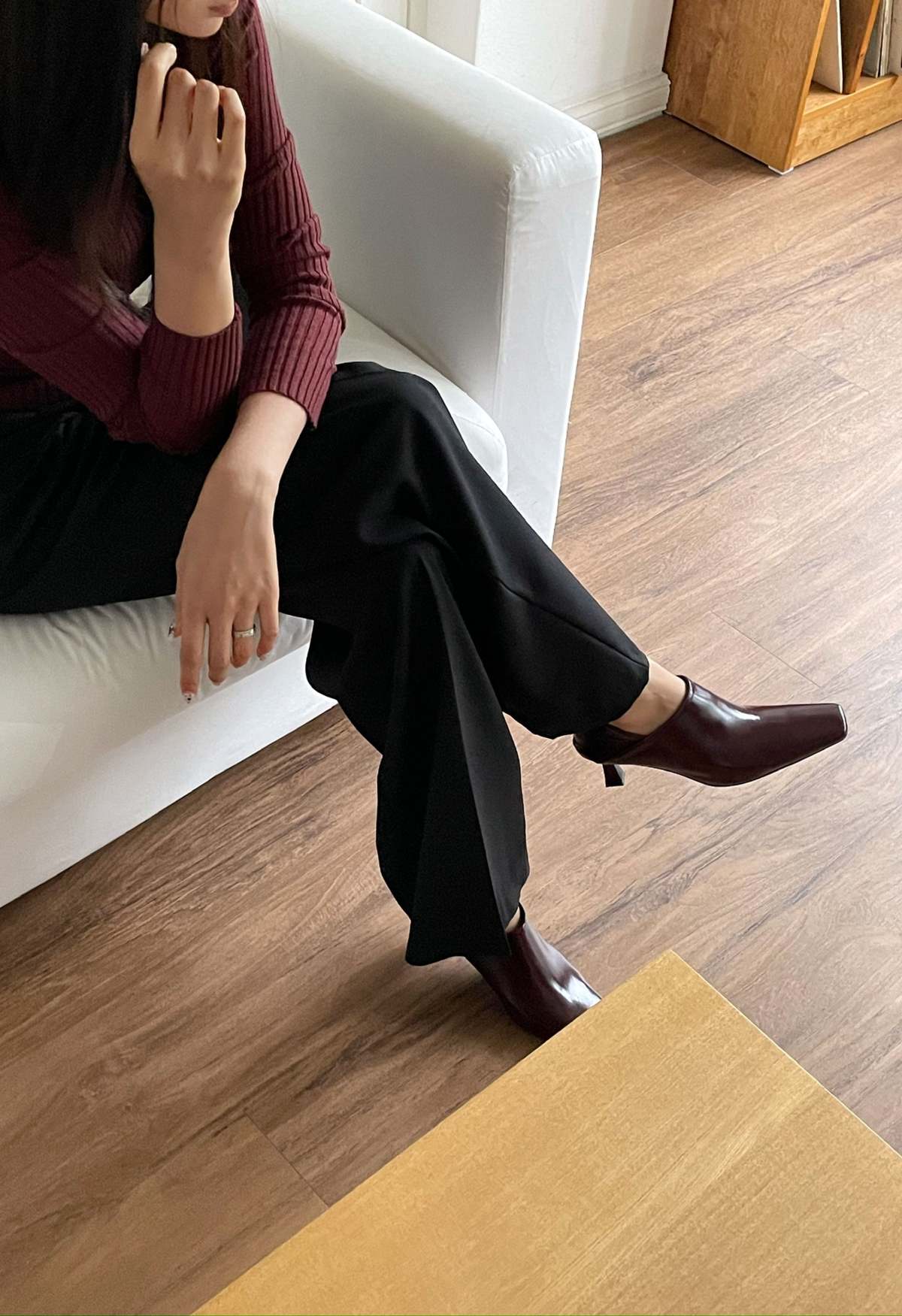 The NKC Store Jordaan Convertible Heel - Burgundy - Image 6 of 7