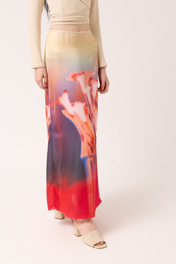 Colmillo de Morsa Bright Floral Long Printed Skirt