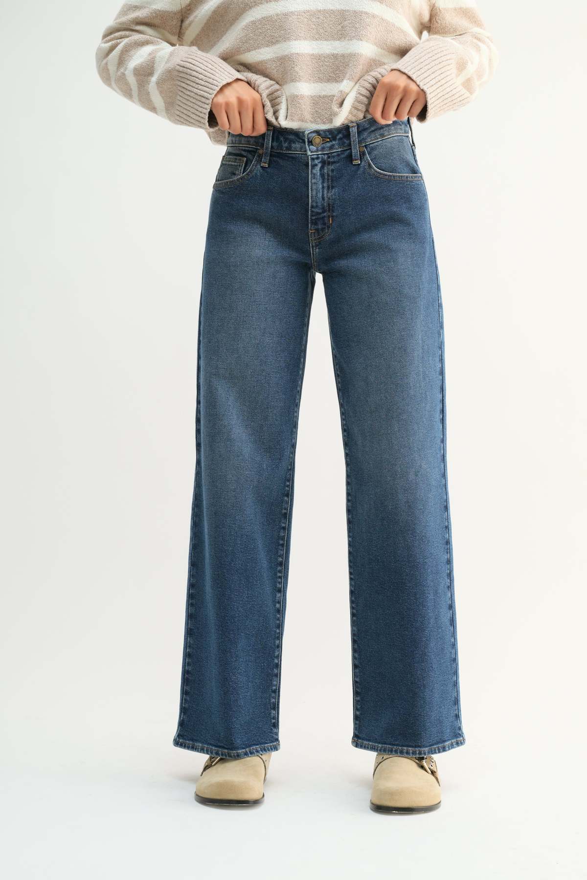Just Black Denim The Mid Rise Wide Leg Jeans - Image 9 of 16