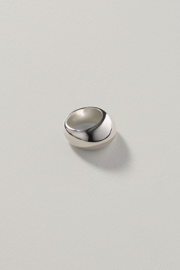 Annika Inez Gentle Slope Ring