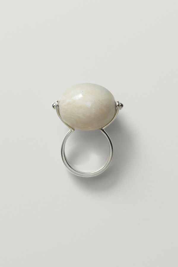 Annika Inez Large Stone Ellipse Ring - Silver/White Feldspar