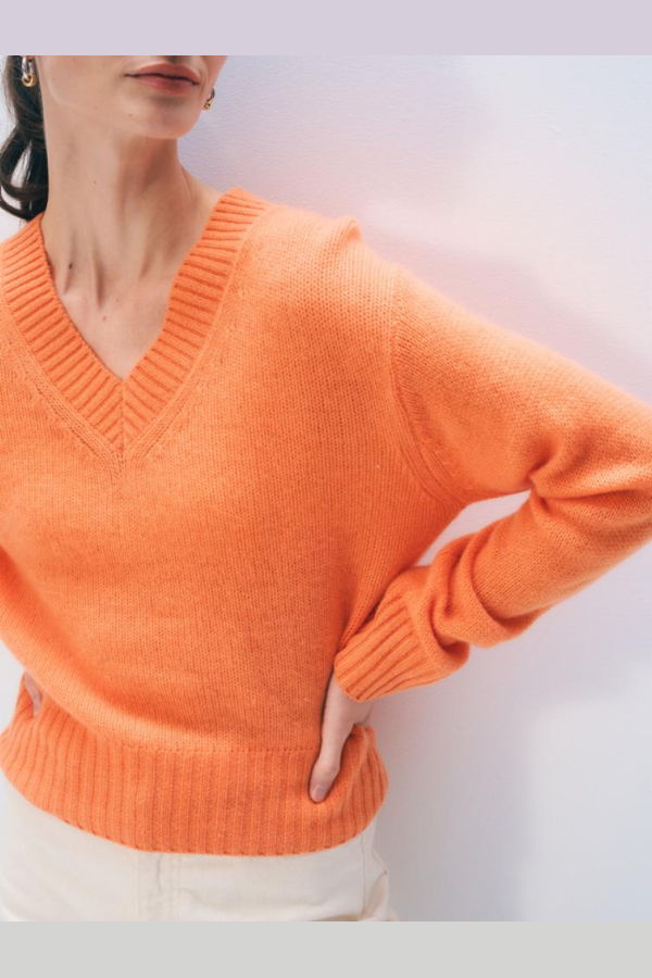 White + Warren Featherweight Cashmere V-Neck Sweater - Orange Fresco