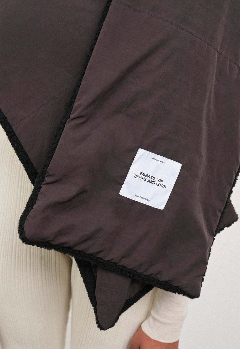Embassy of Bricks & Logs Bayonne Sherpa Scarf - Black