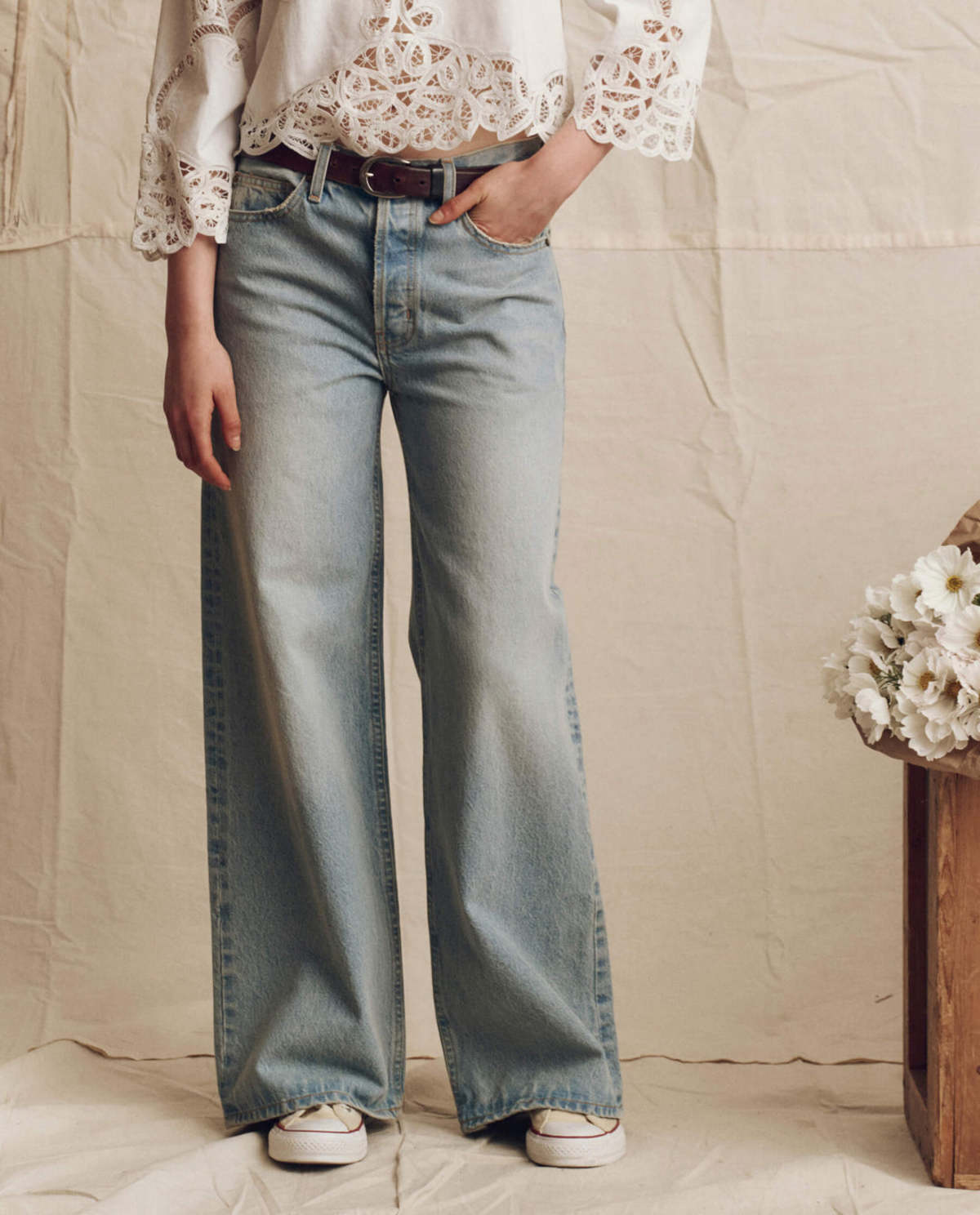The Great. The Slouch Wide Leg Jeans - Tidal Wash - Image 2 of 6