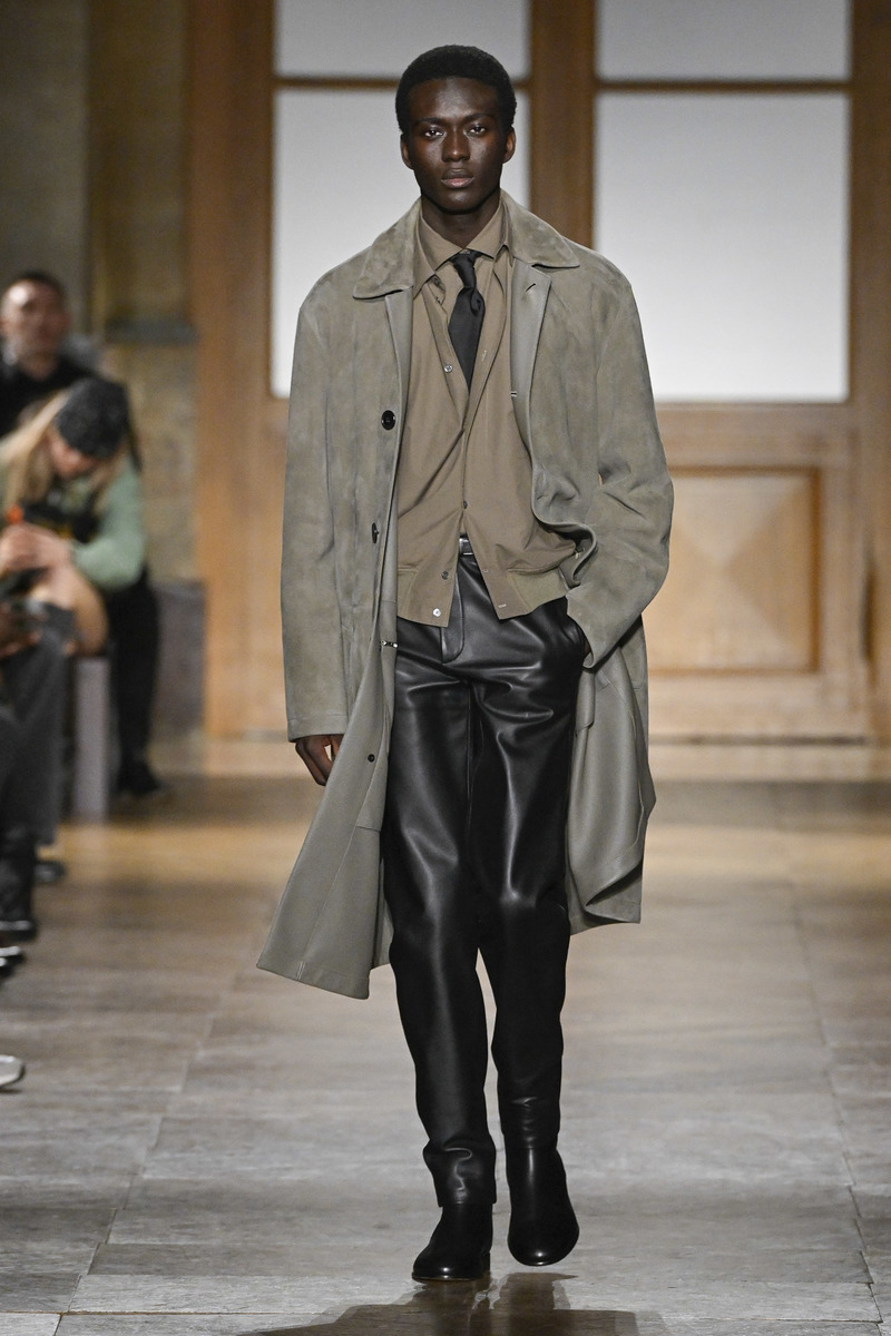 I44303228568-20260206011042