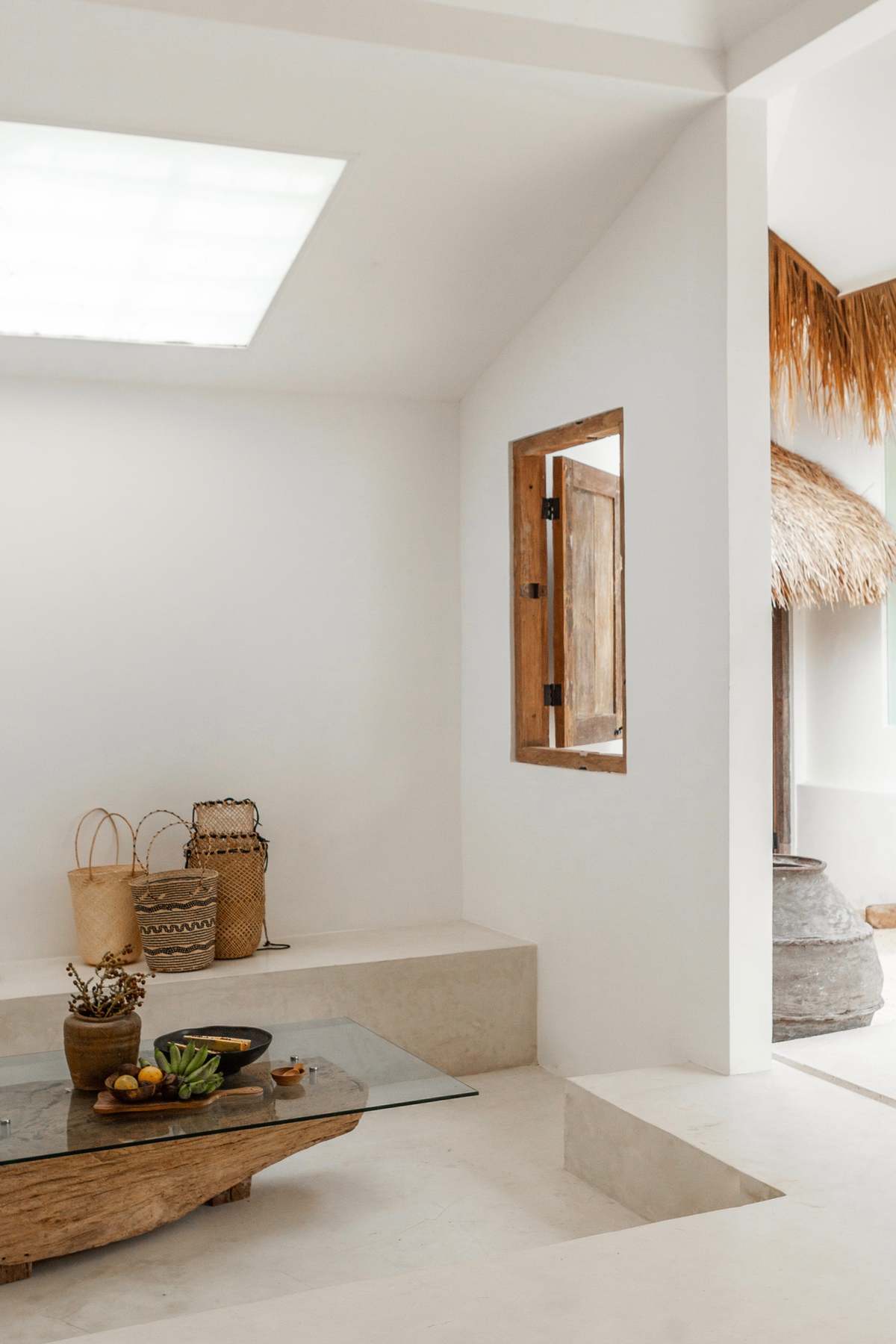 Village Thrive Praya Day Bag - Image 6 of 10