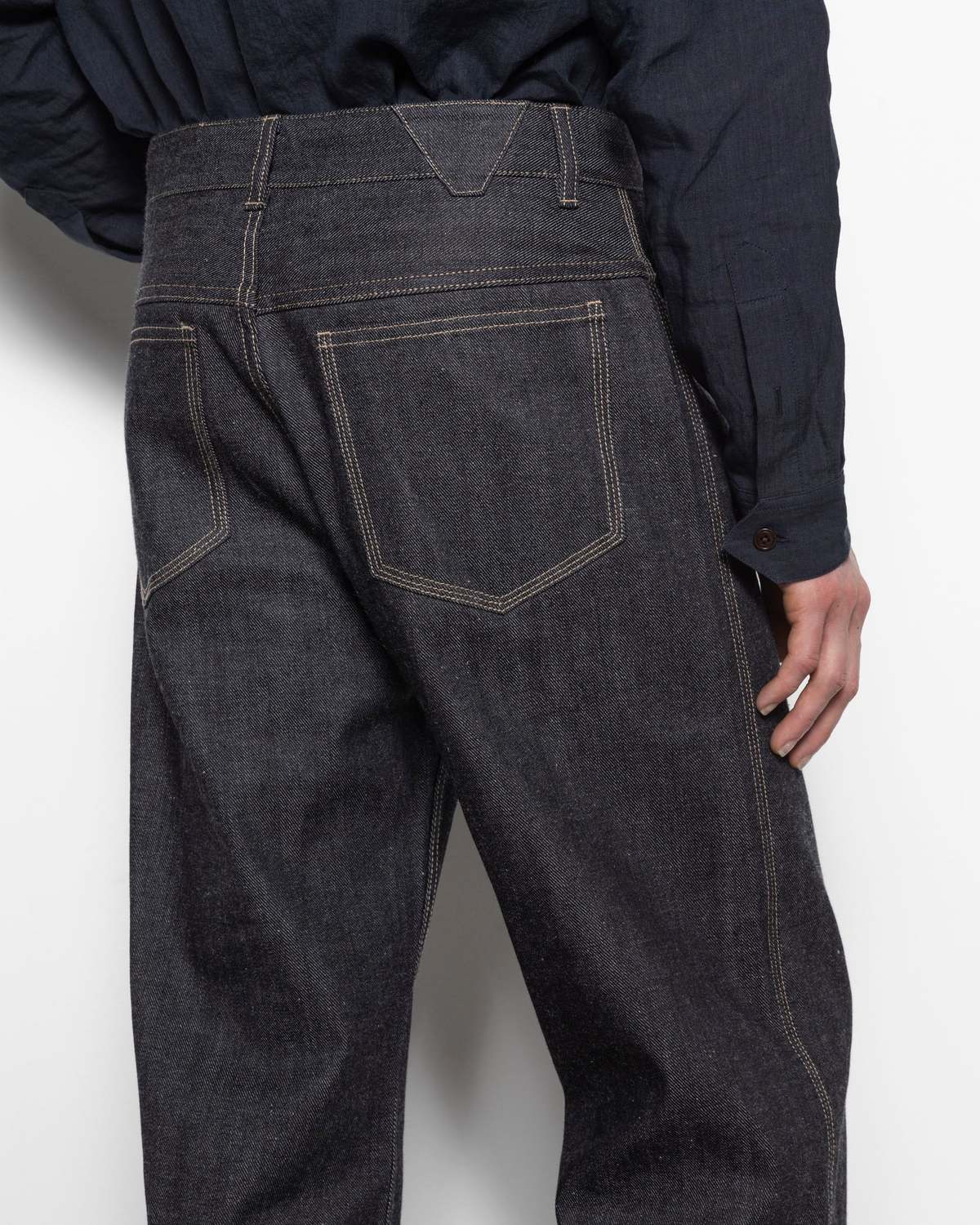 COMMON DIVISOR Bled Jeans - Image 5 of 5