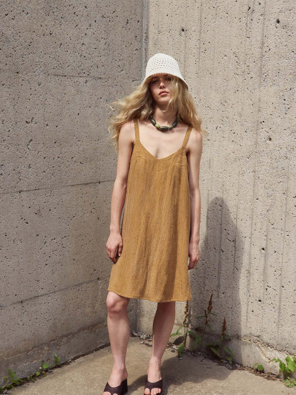 Eve Gravel Belly Dress