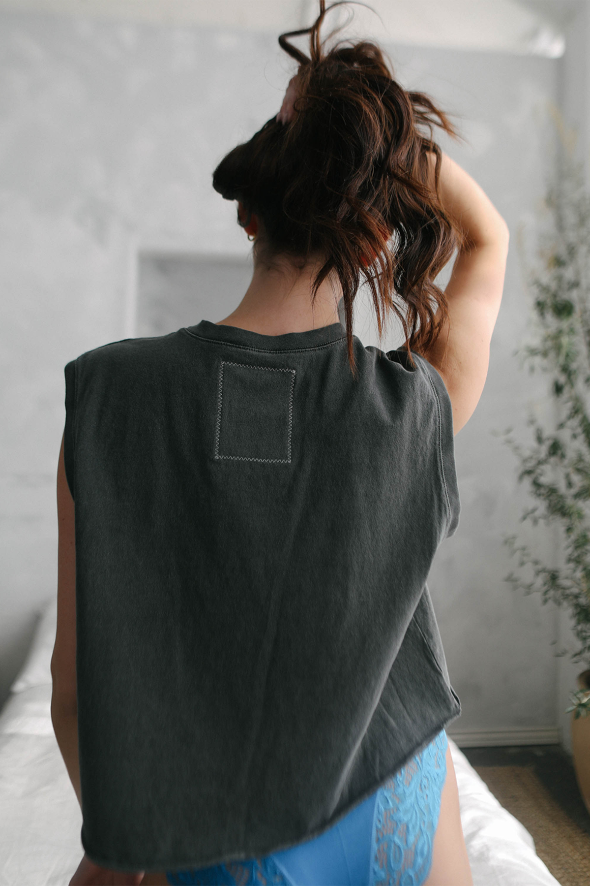 People of Leisure Rolling Stones Hot Stuff Tank - Vintage Black - Image 5 of 5