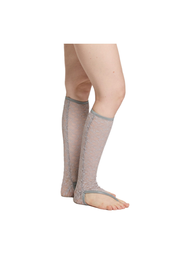 Simone Wild Lace Thong Socks - Gray