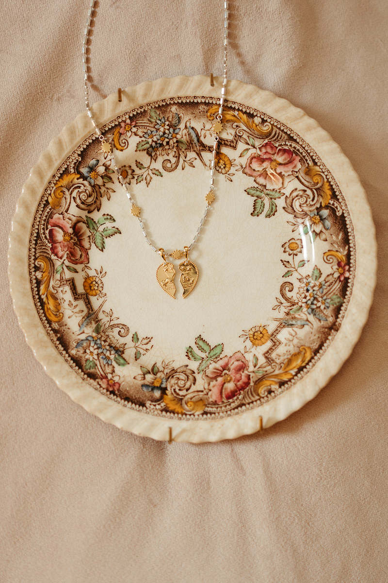 Sierra Winter Jewelry LYLAS Pendant Necklace