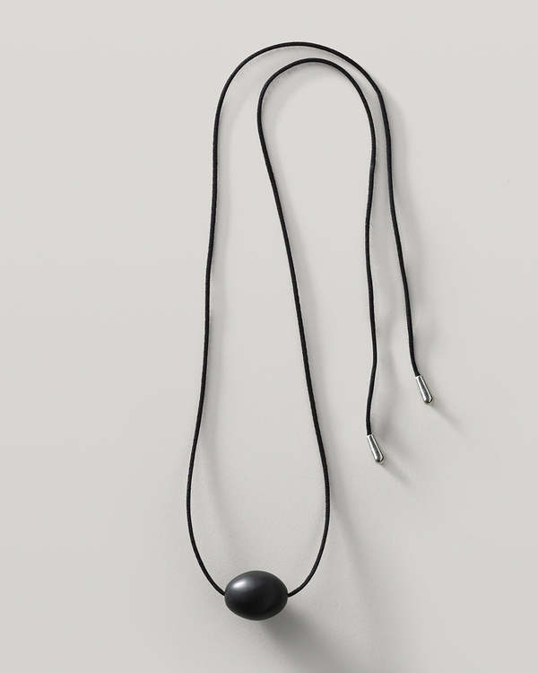 Annika Inez Large Stone Ellipse Necklace