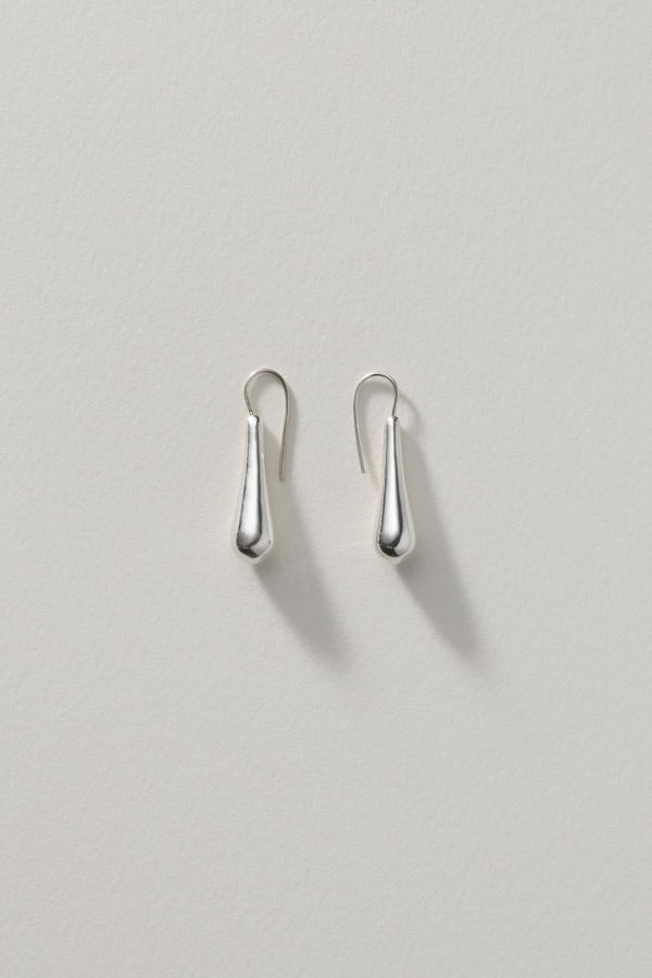 Annika Inez Small Swaying Drop Earrings