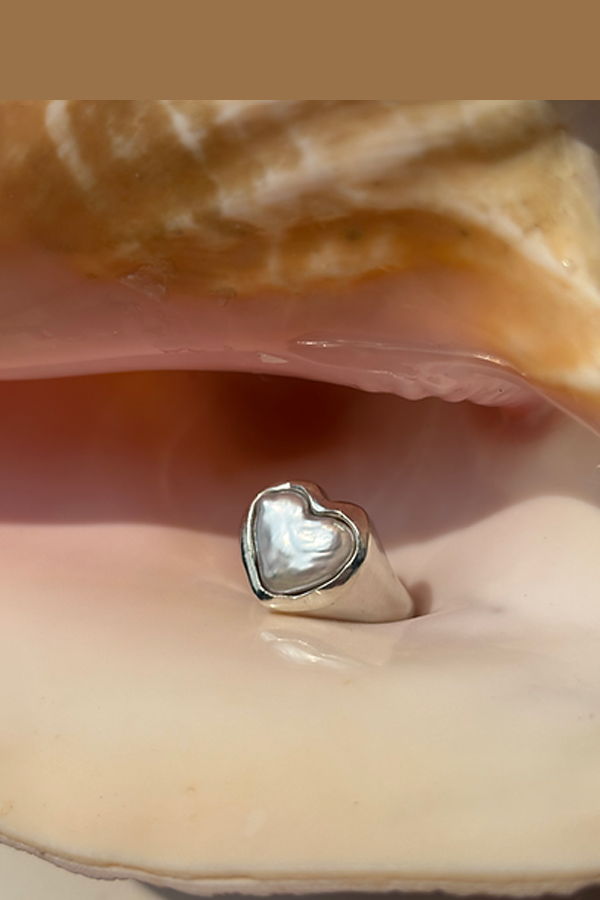 Wild Silver Pearl Heart Ring