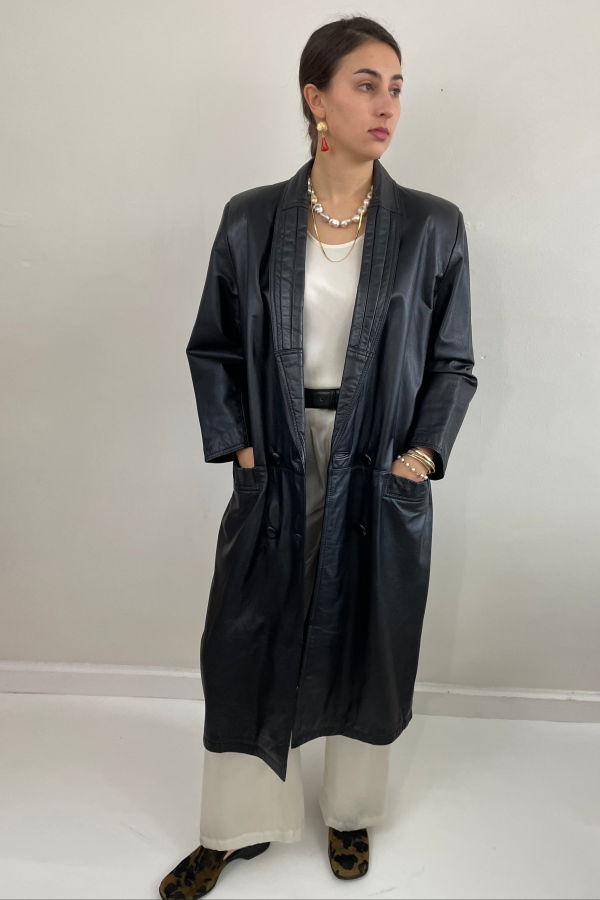 Donna Pelle Vintage 90s Double-Breasted Leather Trench Coat
