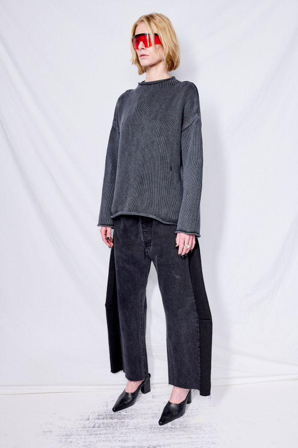 demylee Lamis Sweater - Black