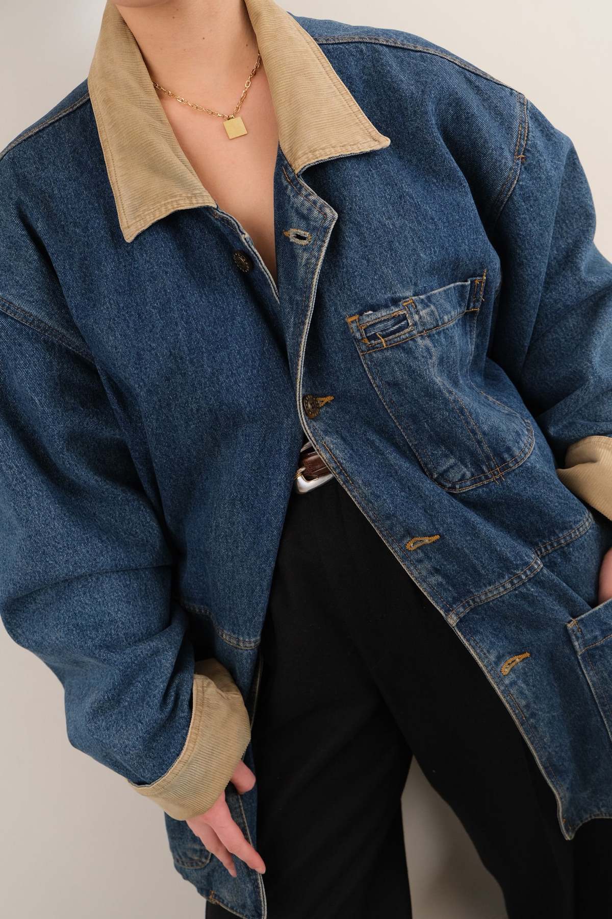 Hermine Vintage 90s Medium Wash Denim Corduroy Collar Button-Up Chore Jacket - Blue - Image 3 of 5
