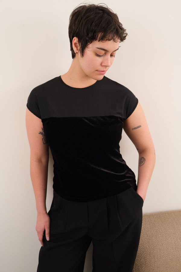 Hermine Vintage 90s Caviar Mesh and Velvet Top - Black