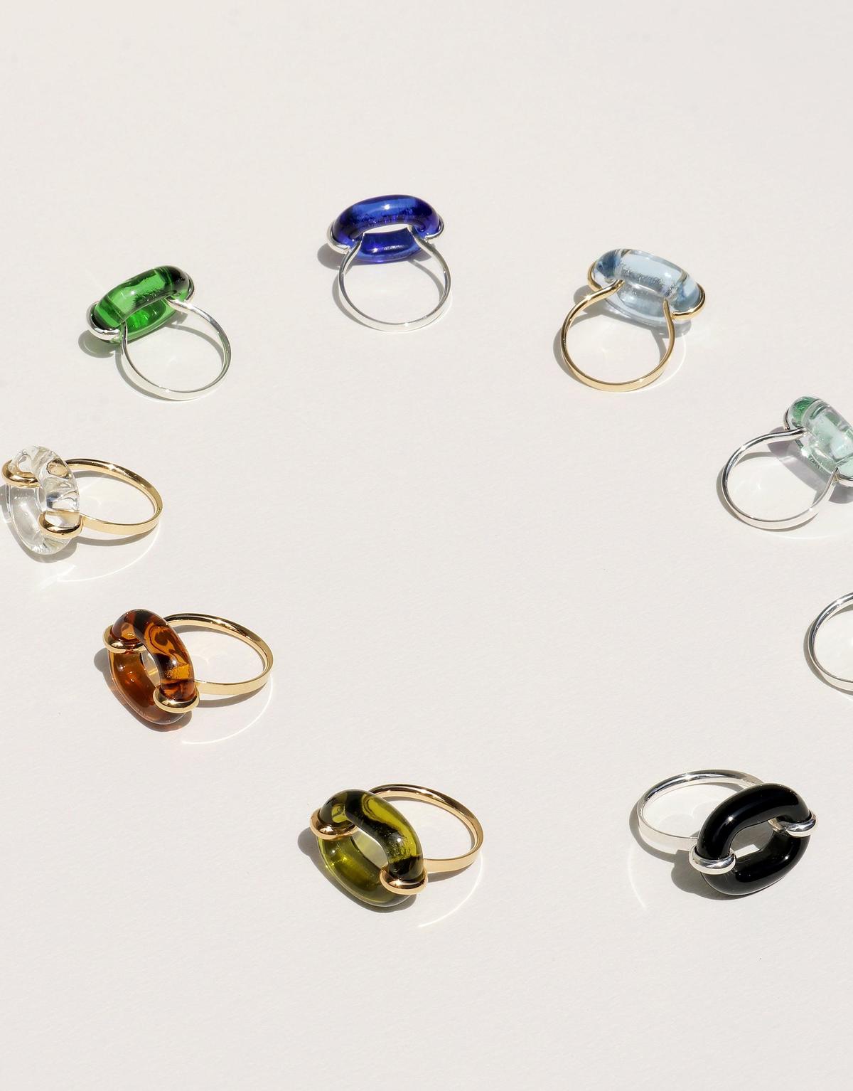 Cled In The Loop Ring - Image 7 of 21