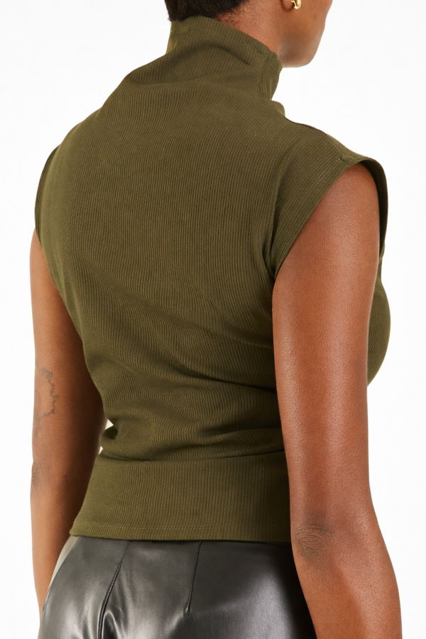 Meg Sleeveless Skinny Top - Olive