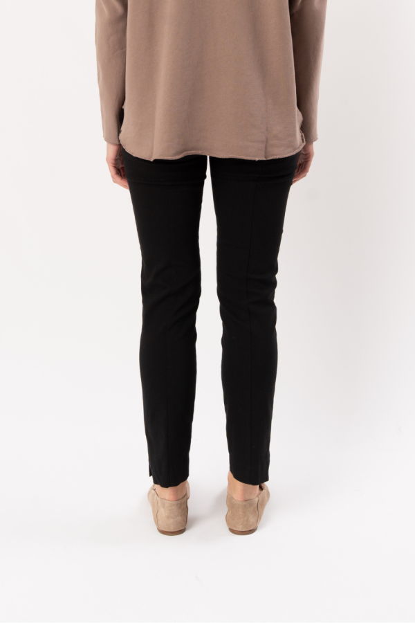 ELLIOTT LAUREN Pull On Straight Leg Pant - Black