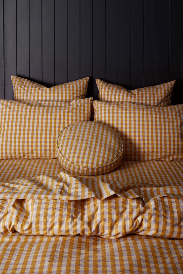 Mosey Me Mango Seersucker Quilt Cover