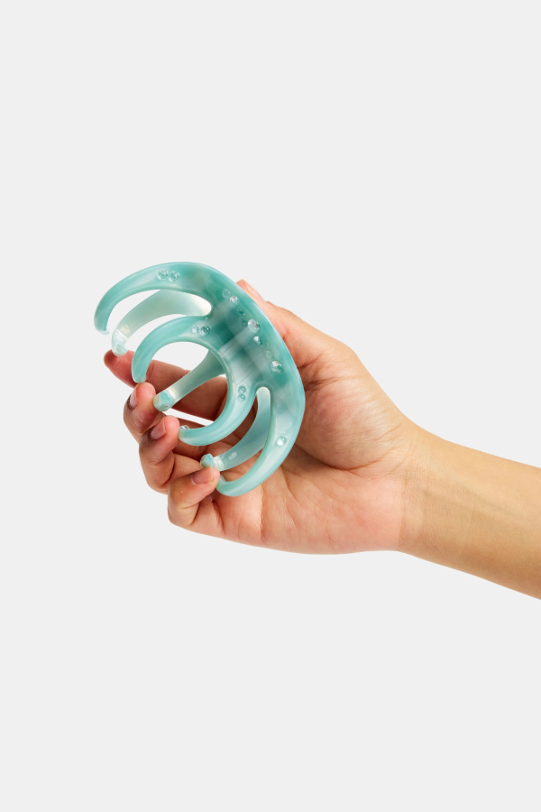 Chunks Large Blue Dew Octopus Hair Claw