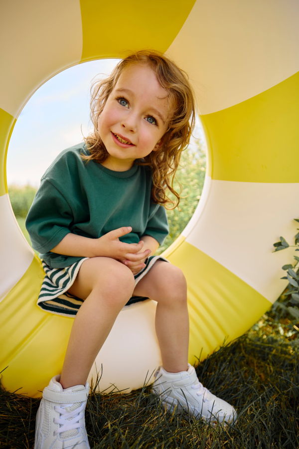 KIDS Kid's Stuff [Trucs d'enfants] Oversized Grow-With-Me T-Shirt Tee