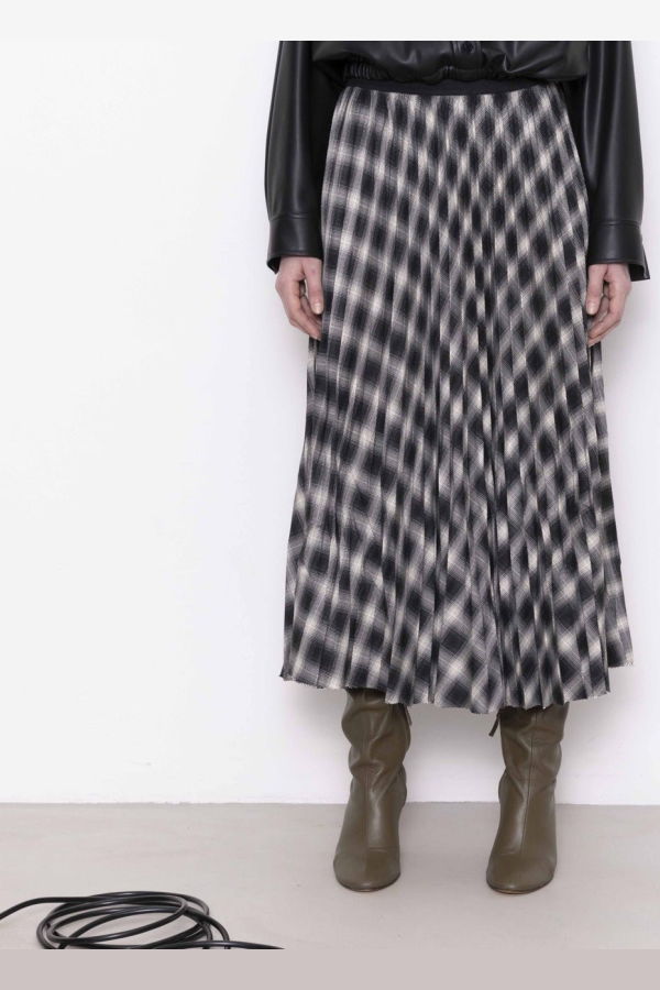 (nude) Pleated Midi Skirt - Plaid