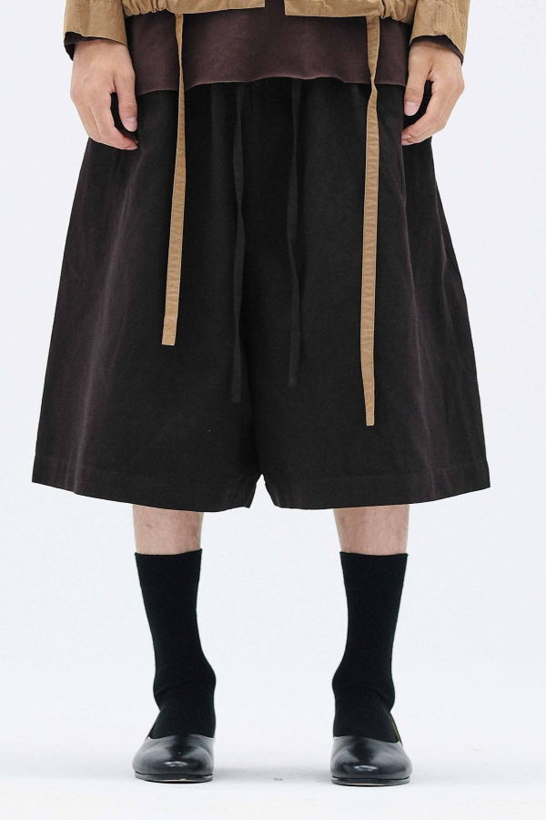 Attempt Oversized Seamless Shorts - Brown