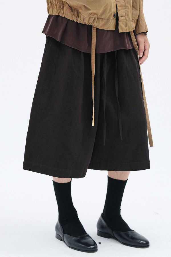 Attempt Oversized Seamless Shorts - Brown