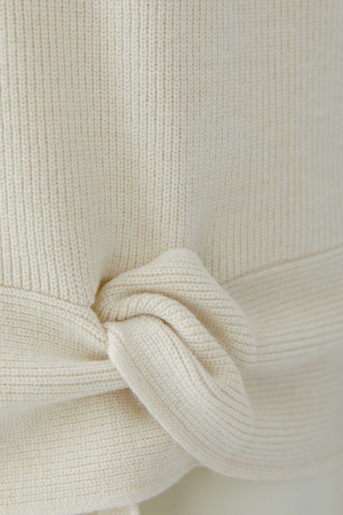 OUI FASHION Chandail Nœud Sweater - Image 5 of 7