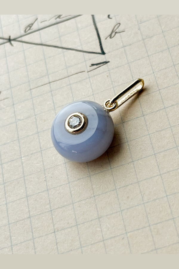 Thatch Bon Bon Blue Lace Charm