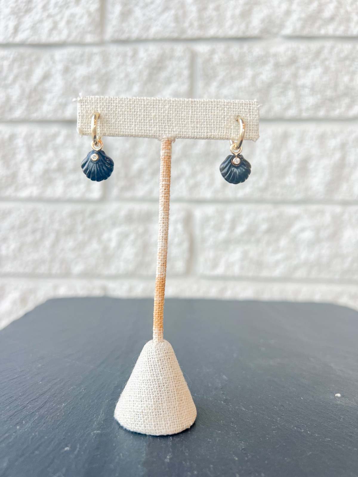 Thatch Coquille Hoop Earrings - Onyx - Image 1 of 4