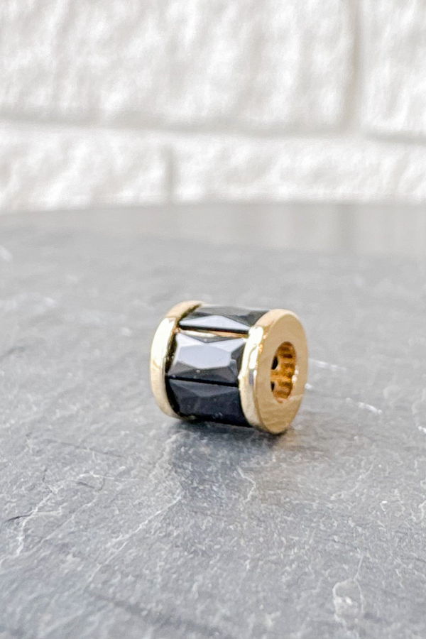 Thatch Delphin Black Bead Charm