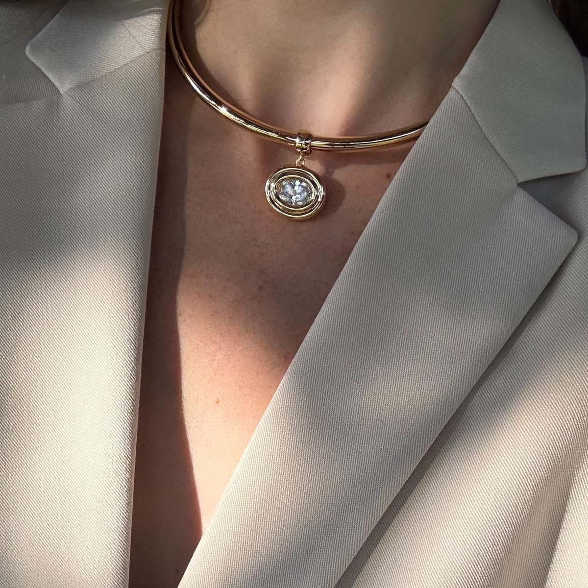 Thatch Starlet Oval Charm - Image 4 of 4