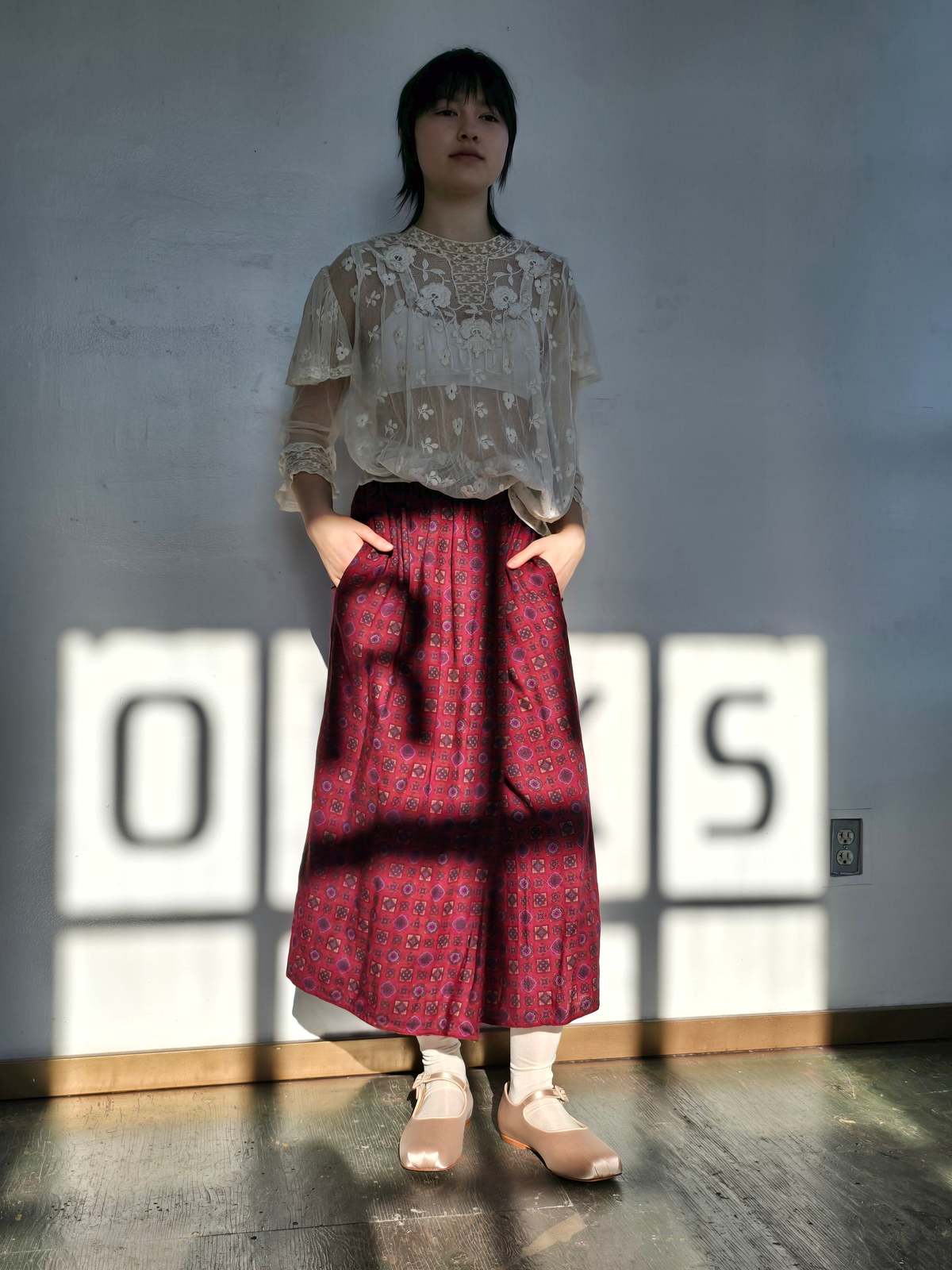 Vintage Giorgio Armani Burgundy Silk + Wool Skirt - Image 4 of 4