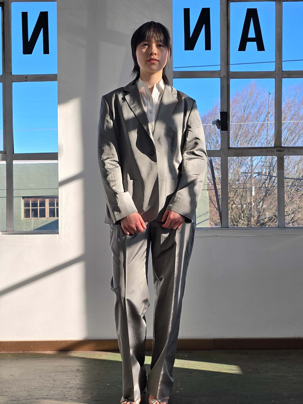 Vintage Minimal Silk Suit - Grey - Image 5 of 7